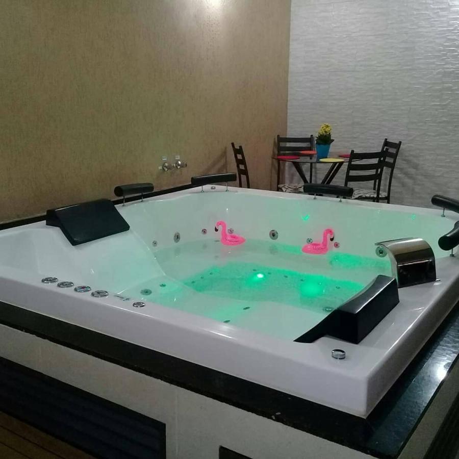 Casa Com 2 Quartos E Banheira De Hidromassagem Trindade  Ngoại thất bức ảnh
